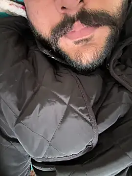 Snapshot of hairyboypenis chatting on 02-06-26, 06:18 hairyboypenis online show from 02-06-26, 06:18