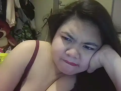 Snapshot of Allie_143 chatting on 01-15-26, 09:14 Allie 143 online show from 01-15-26, 09:14