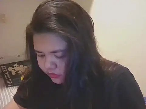 Snapshot of Allie_143 chatting on 01-18-26, 11:36 Allie 143 online show from 01-18-26, 11:36