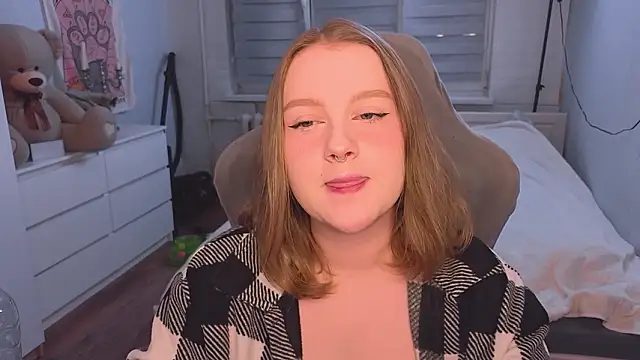 Snapshot of Ol1via chatting on 02-03-26, 01:04 Ol1via online show from 02-03-26, 01:04