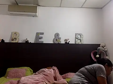 Flabia Roses online show from 01-13-26, 12:32