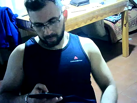 Snapshot of rudyranger chatting on 01-12-26, 09:42 rudyranger online show from 01-12-26, 09:42