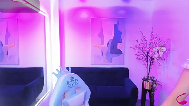 Snapshot of Ary_gala chatting on 02-04-26, 03:12 Ary gala online show from 02-04-26, 03:12