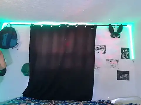 Snapshot of YourSecretCraving chatting on 02-08-26, 07:06 YourSecretCraving online show from 02-08-26, 07:06