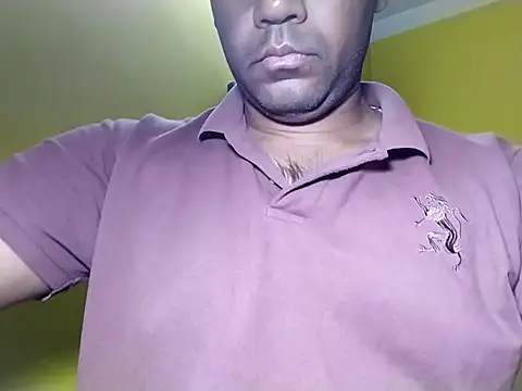 Snapshot of Lucky___05 chatting on 02-21-26, 02:29 Lucky 05 online show from 02-21-26, 02:29