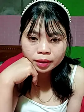 Snapshot of Lucky-cat68 chatting on 01-06-26, 11:25 Lucky-cat68 online show from 01-06-26, 11:25