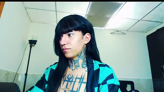 Snapshot of jazmin_wolf chatting on 02-12-26, 05:08 jazmin wolf online show from 02-12-26, 05:08