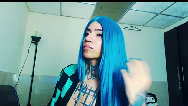 Snapshot of jazmin_wolf chatting on 02-22-26, 12:04 jazmin wolf online show from 02-22-26, 12:04