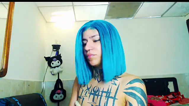 Snapshot of jazmin_wolf chatting on 03-01-26, 01:02 jazmin wolf online show from 03-01-26, 01:02