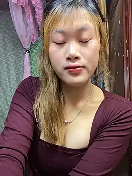 Snapshot of mei_chan_aa chatting on 01-14-26, 04:40 mei chan aa online show from 01-14-26, 04:40