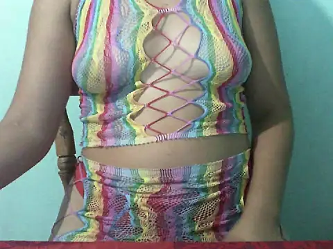 Snapshot of anacarada chatting on 01-11-26, 01:38 anacarada online show from 01-11-26, 01:38