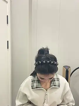 940940 1688 online show from 02-02-26, 12:48