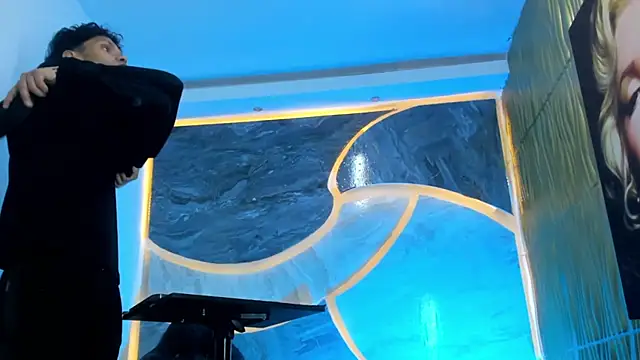 Snapshot of Lucas_hot_20 chatting on 02-10-26, 05:22 Lucas hot 20 online show from 02-10-26, 05:22