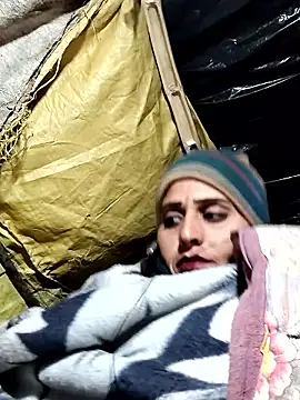 Snapshot of Bhavna8080 chatting on 01-12-26, 05:29 Bhavna8080 online show from 01-12-26, 05:29