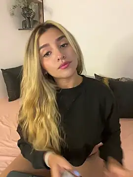 Felicity Hops online show from 01-16-26, 08:57