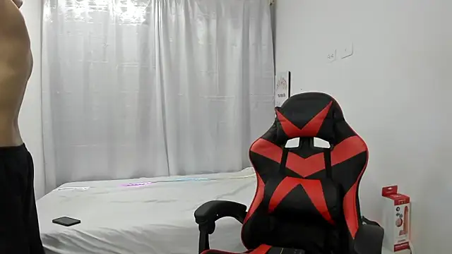 julian xx online show from 03-07-26, 07:11