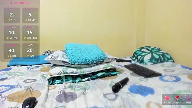 JazminStar  online show from 04-13-26, 01:11