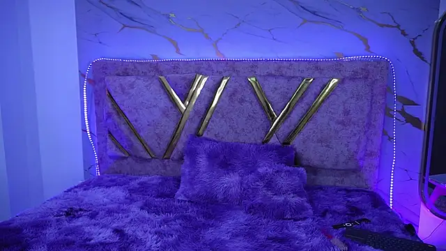 zoe westxx online show from 01-15-26, 07:39