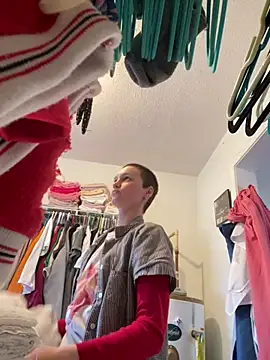 Snapshot of SugarNCinnamon chatting on 02-09-26, 08:13 SugarNCinnamon online show from 02-09-26, 08:13