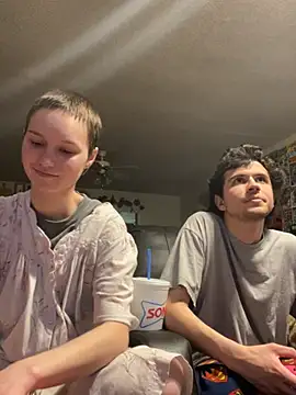 Snapshot of SugarNCinnamon chatting on 02-25-26, 12:42 SugarNCinnamon online show from 02-25-26, 12:42