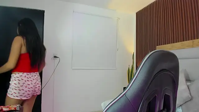 mara08  online show from 01-10-26, 02:46