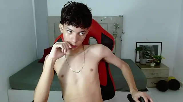 Nico  fox123 online show from 01-09-26, 05:37