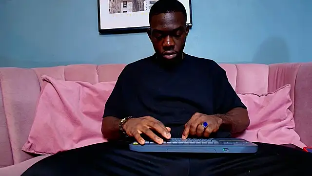 Snapshot of bro_friends chatting on 02-26-26, 01:10 bro friends online show from 02-26-26, 01:10