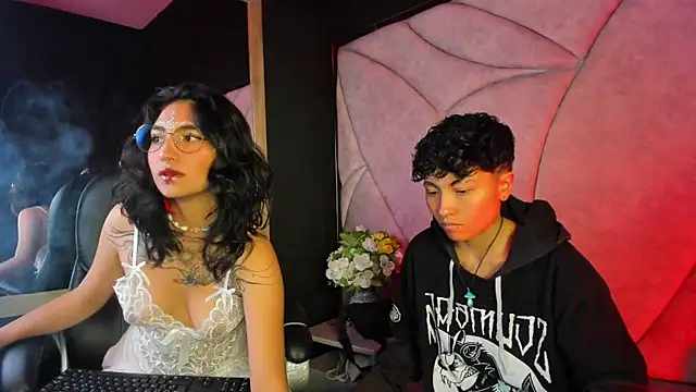 velvet mystic online show from 04-01-26, 04:24