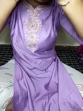 Kushi Sharmaa online show from 02-21-26, 05:19