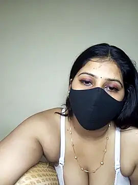 Kushi Sharmaa online show from 02-28-26, 06:14