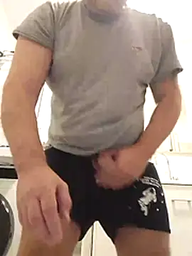 Snapshot of Poseidone76 chatting on 01-07-26, 09:28 Poseidone76 online show from 01-07-26, 09:28