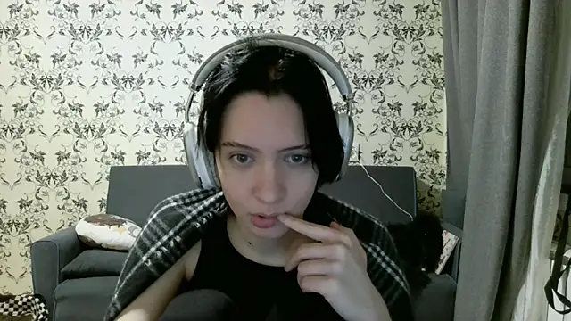 LxayBloom online show from 03-09-26, 02:54