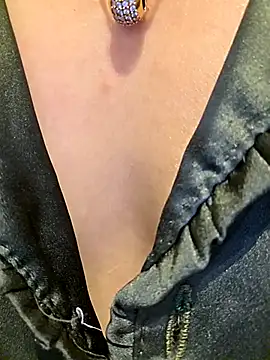 moon baby99 online show from 01-14-26, 08:31