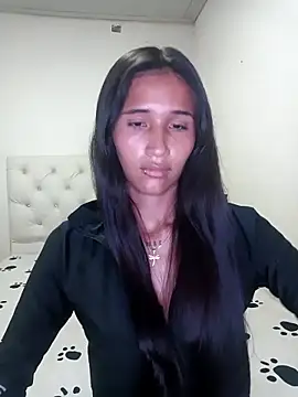 Snapshot of Aria_Maeh chatting on 01-06-26, 01:04 Aria Maeh online show from 01-06-26, 01:04