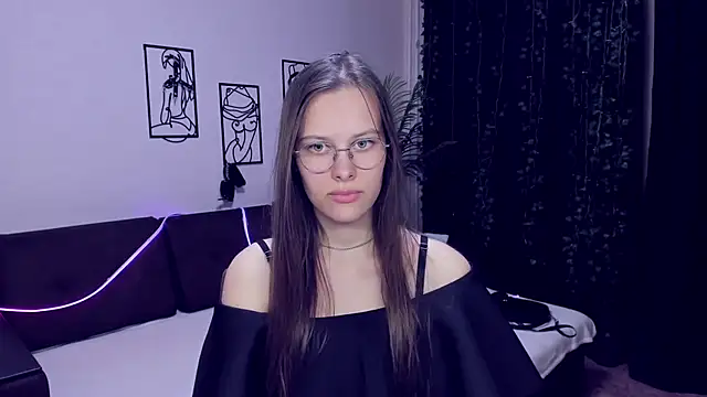 AyumiBlossom online show from 04-15-26, 04:36