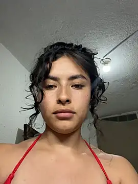 auroramooon online show from 02-18-26, 01:56