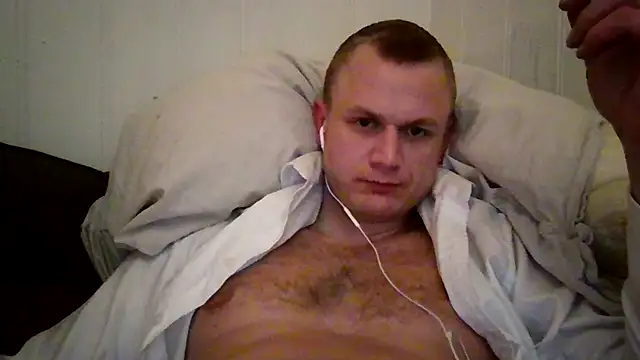 Snapshot of ducatiBWCYoung chatting on 02-25-26, 04:55 ducatiBWCYoung online show from 02-25-26, 04:55