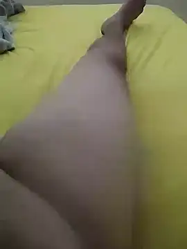 Snapshot of alexeruiva chatting on 01-07-26, 04:09 alexeruiva online show from 01-07-26, 04:09