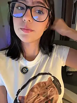 HinaSweet online show from 03-15-26, 12:38