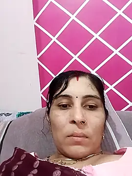 Snapshot of Hot_ree85 chatting on 03-01-26, 07:21 Hot ree85 online show from 03-01-26, 07:21