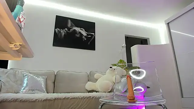 Ivy Bellee online show from 03-02-26, 07:15