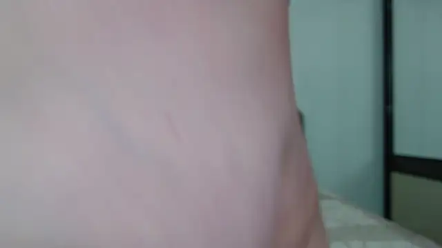 Snapshot of _Sweet_Dream_ chatting on 02-04-25, 08:56 Sweet Dream online show from 02-04-25, 08:56