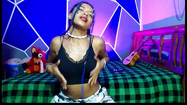 Little Darkness Dancer online show from 01-05-26, 11:30