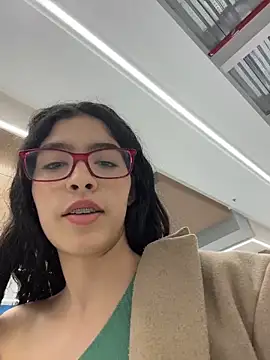 dani bela online show from 03-17-26, 12:37