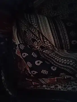 Snapshot of Queen_chayna chatting on 06-30-26, 06:14 Queen chayna online show from 06-30-26, 06:14