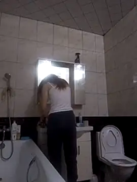 Lily Viola online show from 02-23-26, 09:28