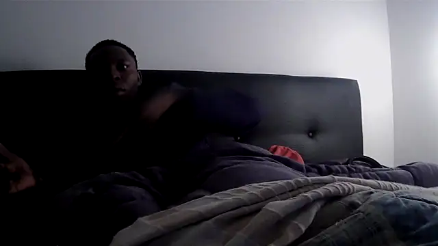 Snapshot of Bigchocco chatting on 02-09-26, 12:58 Bigchocco online show from 02-09-26, 12:58