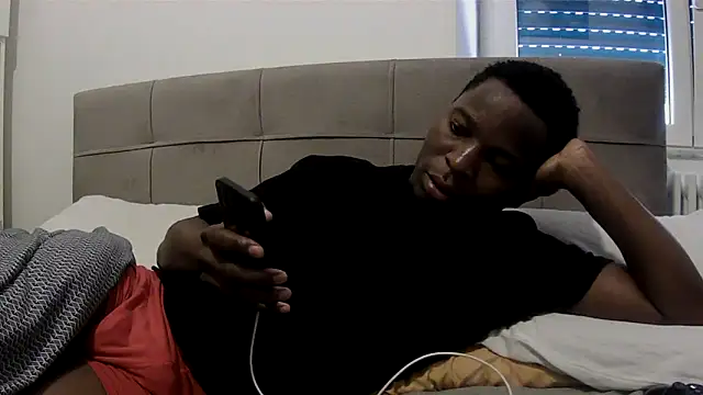 Snapshot of Bigchocco chatting on 03-02-26, 11:28 Bigchocco online show from 03-02-26, 11:28