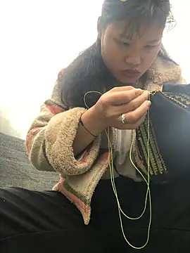 Minhkhue121 online show from 02-22-26, 03:51