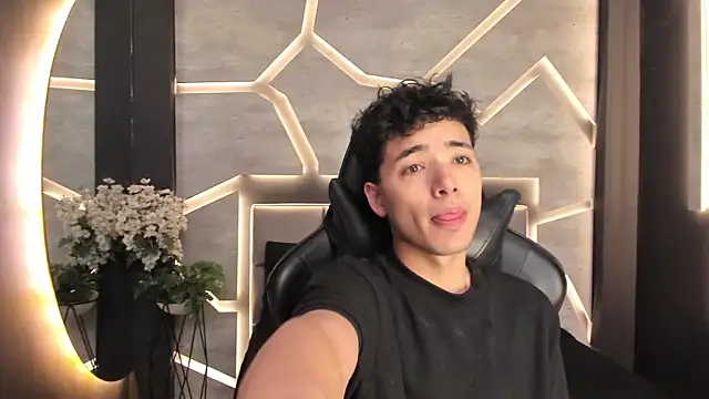 Matt Wolf  online show from 01-09-26, 11:24